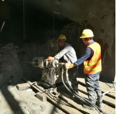 乌达水下抗分散灌浆料特点 水下不分散注浆料介绍